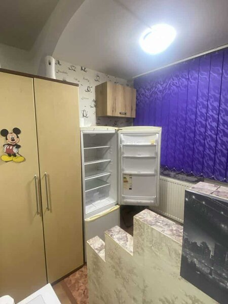 Titan, Auchan, garsoniera de vanzare.